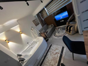 Green Luxe Suites